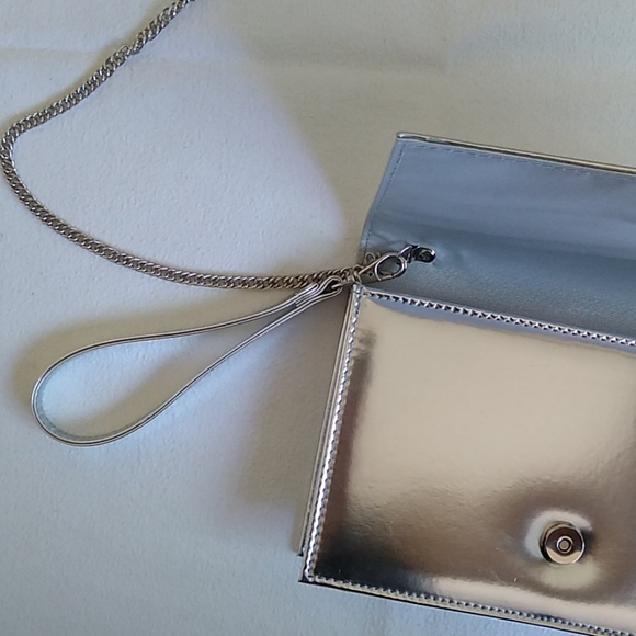 Convertible bag, clutch - Picture 5 of 9